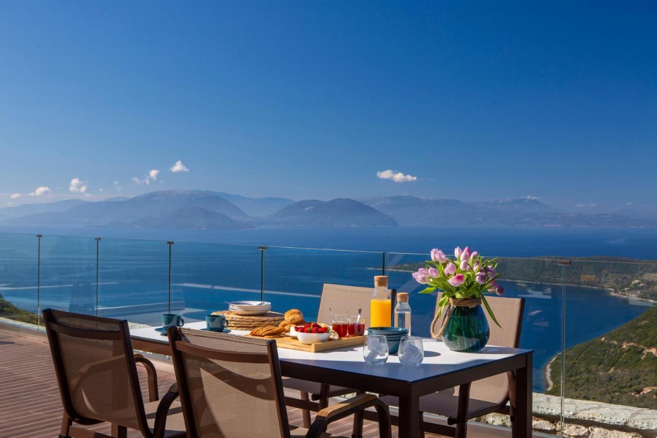 Evgiros Heavenly Heights Villas By Kb Hospitality מראה חיצוני תמונה