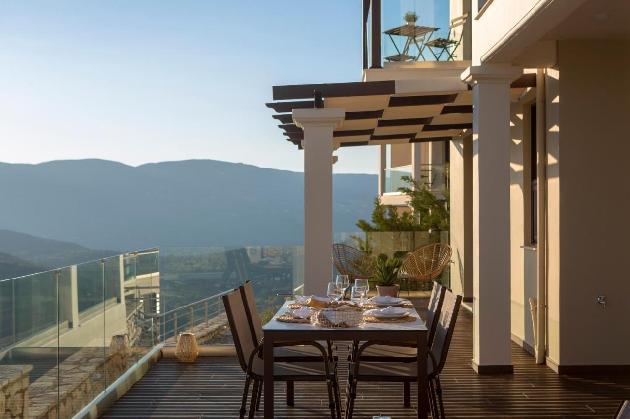 Evgiros Heavenly Heights Villas By Kb Hospitality מראה חיצוני תמונה