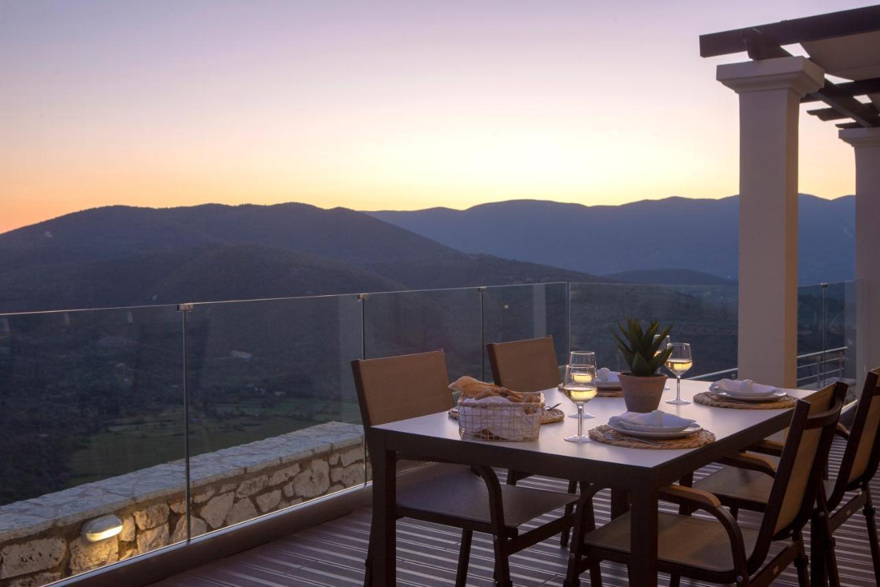 Evgiros Heavenly Heights Villas By Kb Hospitality מראה חיצוני תמונה