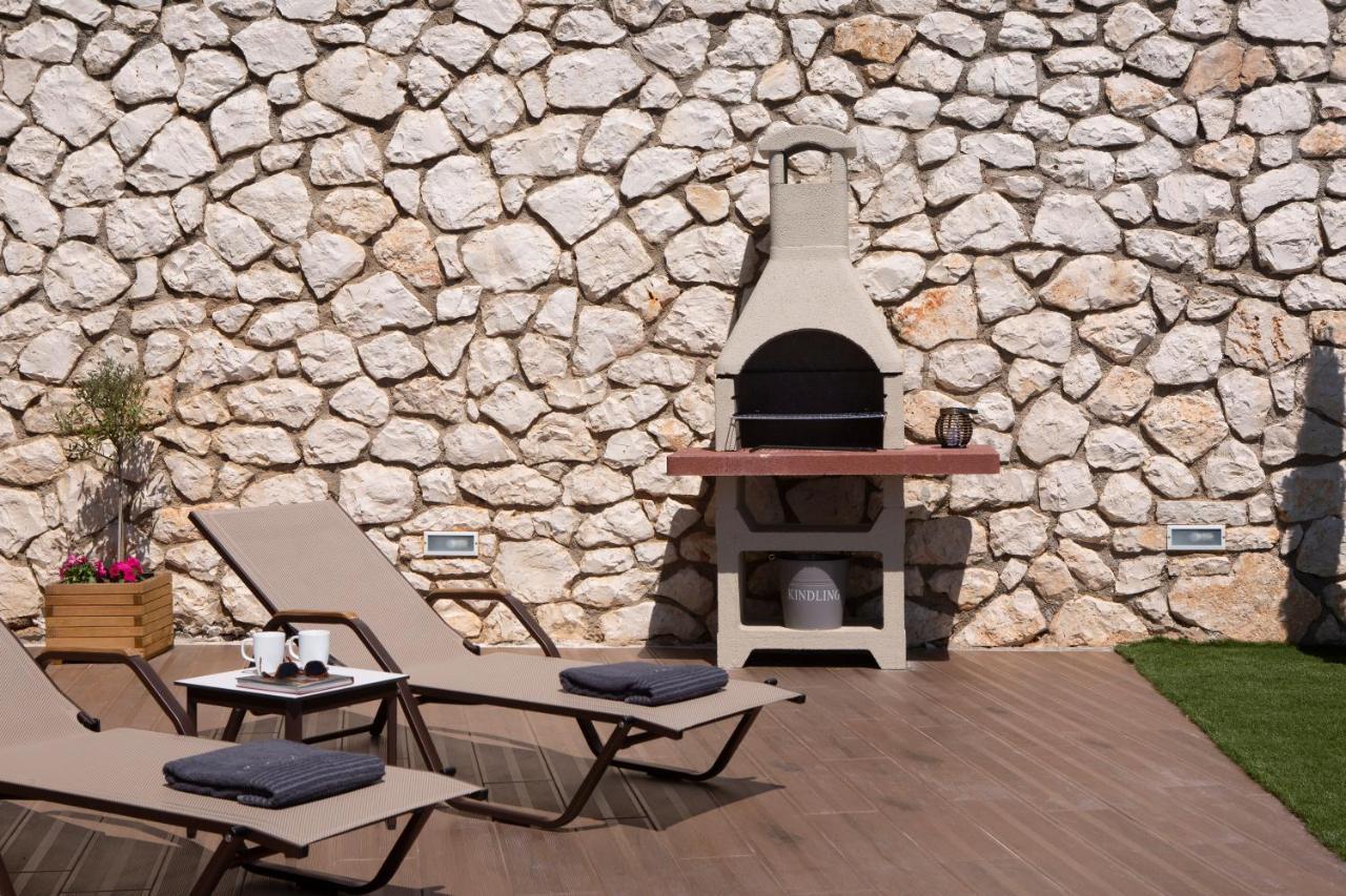 Evgiros Heavenly Heights Villas By Kb Hospitality מראה חיצוני תמונה